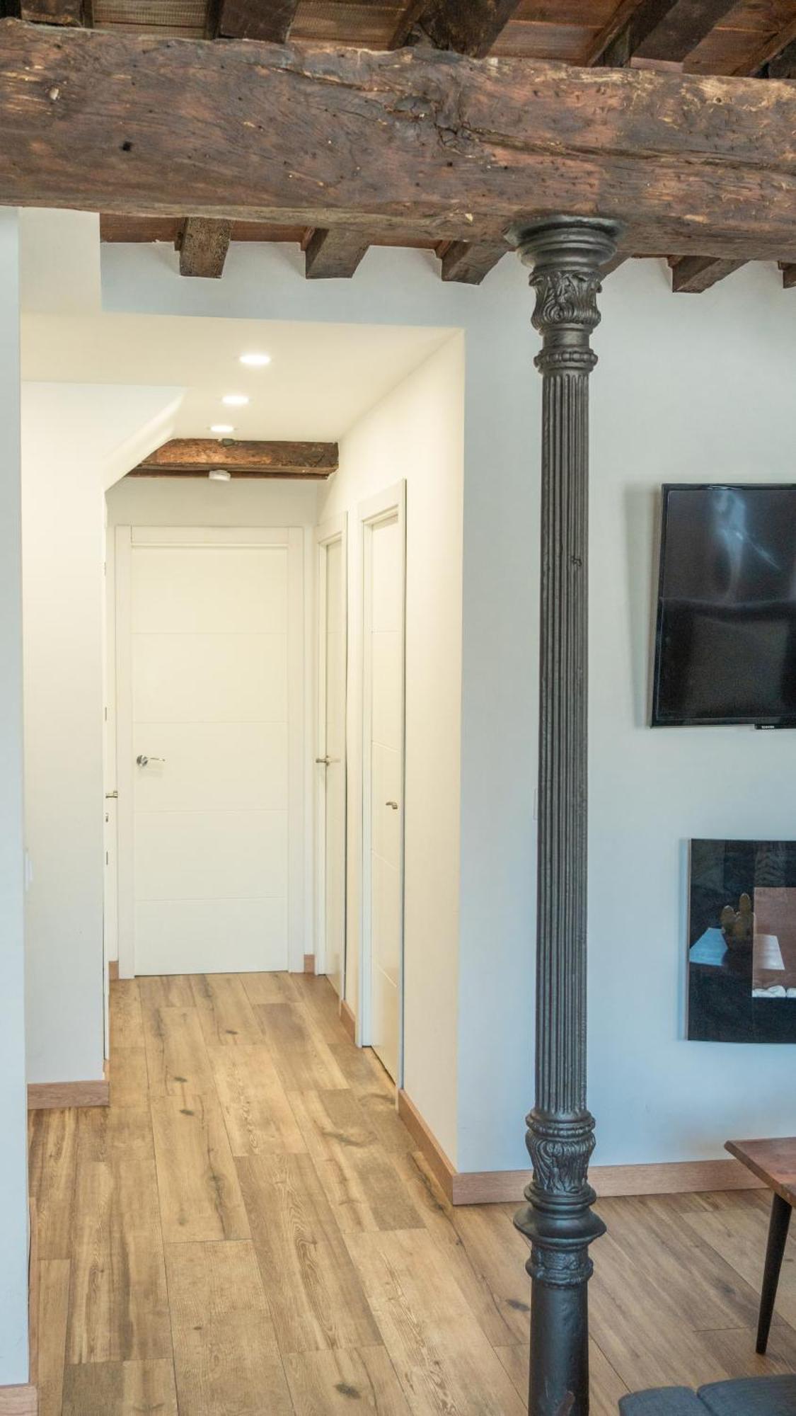 Apartamentos Cama Del Rey 2 Habitaciones サンタンデール エクステリア 写真